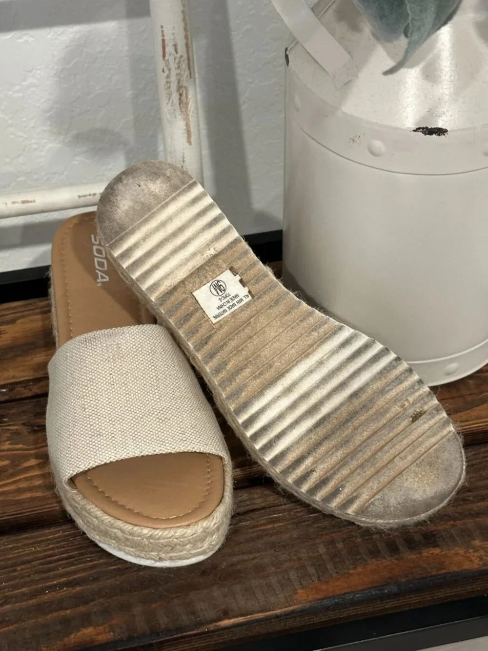 Soda Cream Espadrille Platform Slide Sandals Size 9